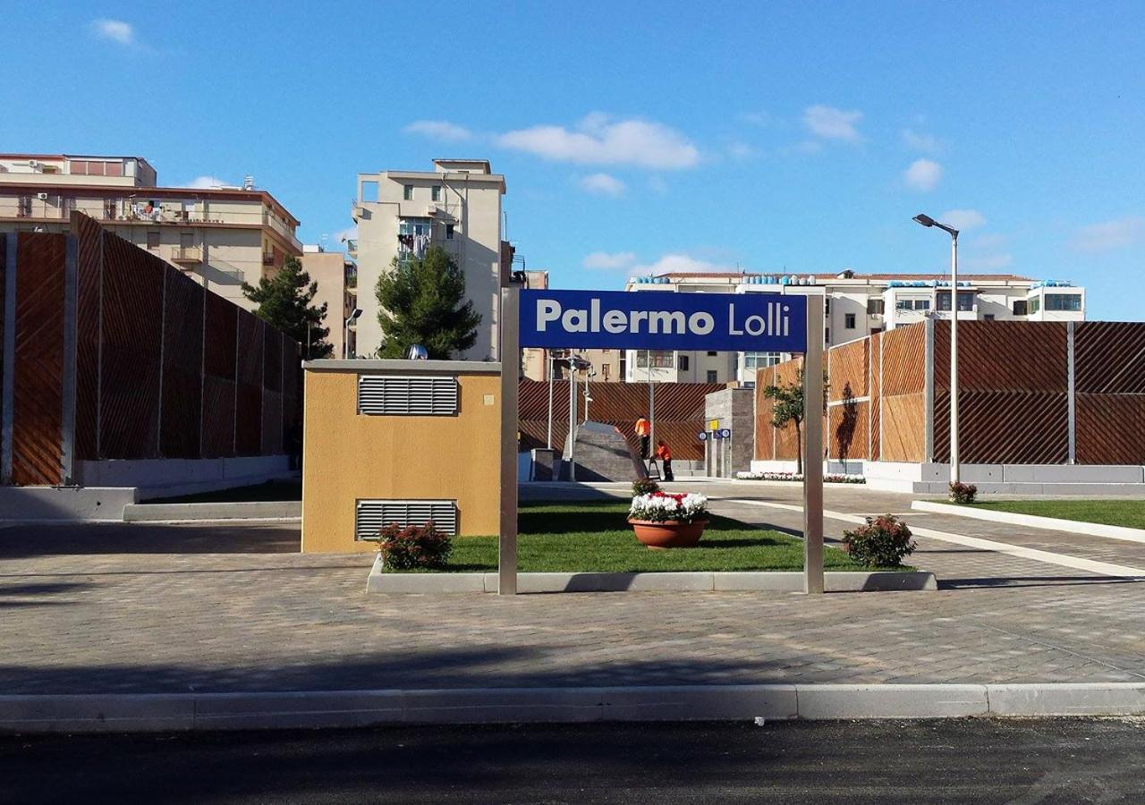 Camera Con Terrazza E Vista Su Villa Malfitano Palermo Exterior photo